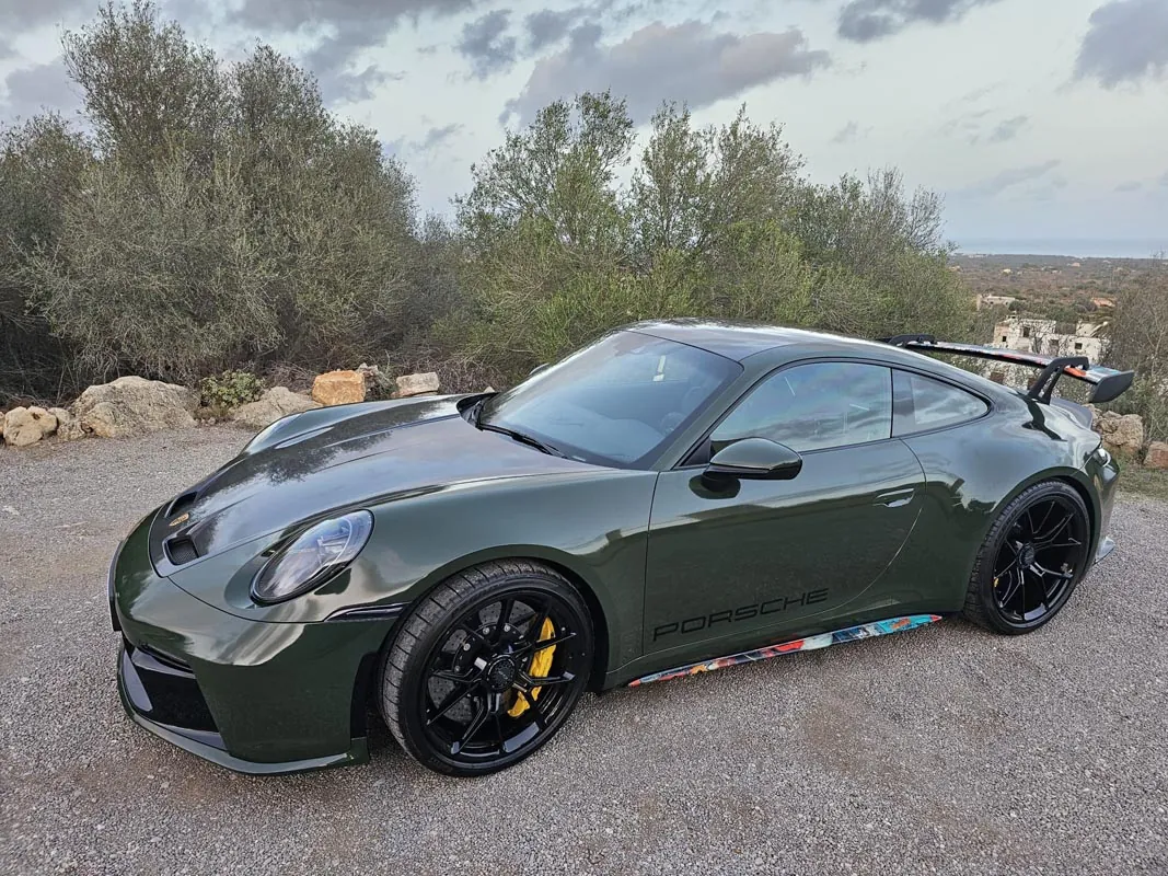 911 GT3 — Racing Green