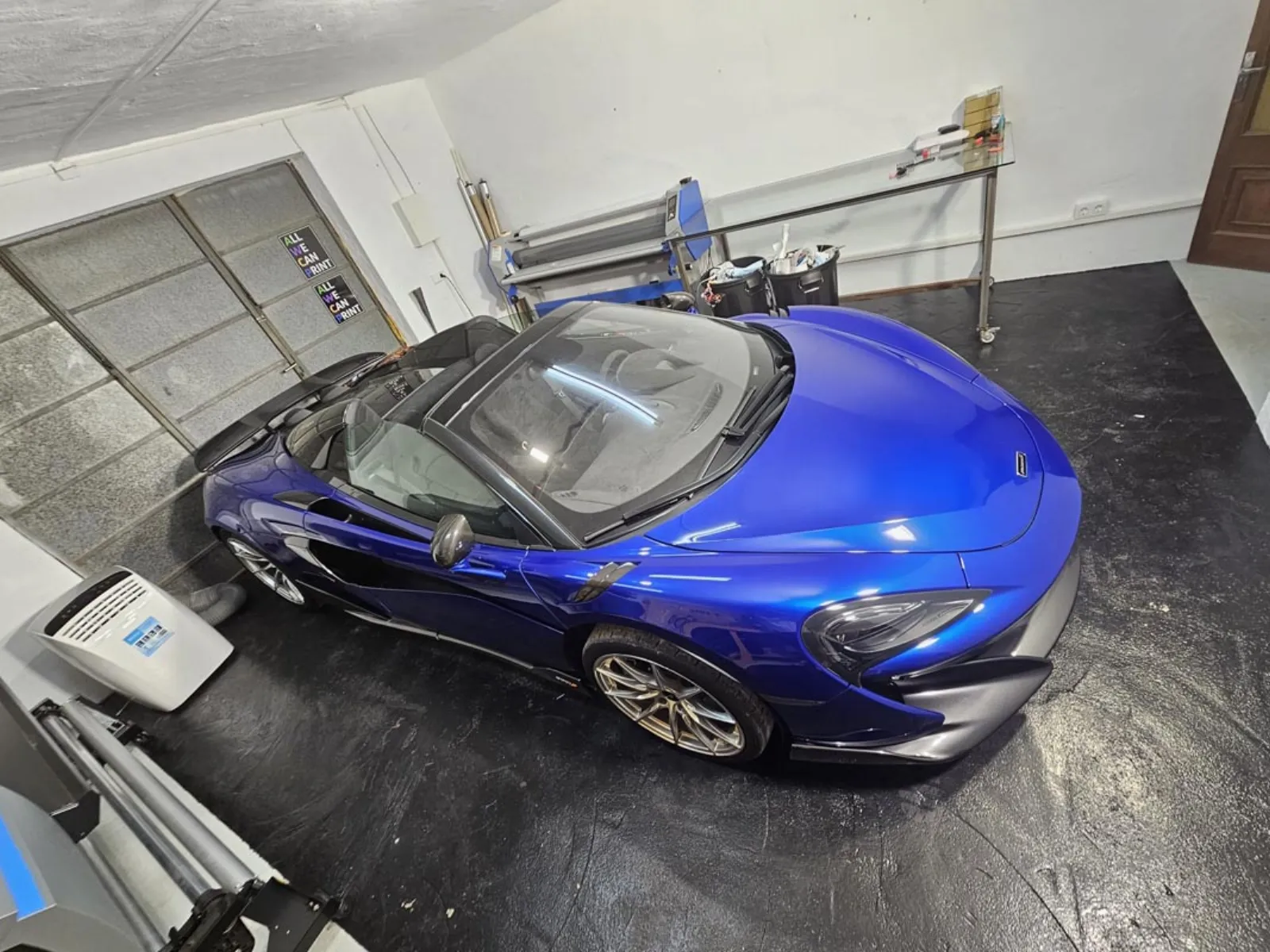 McLaren — Cobalt Blue