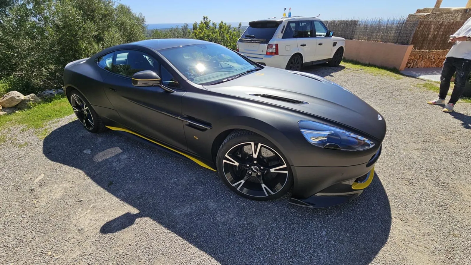 Vanquish S — Matte Front