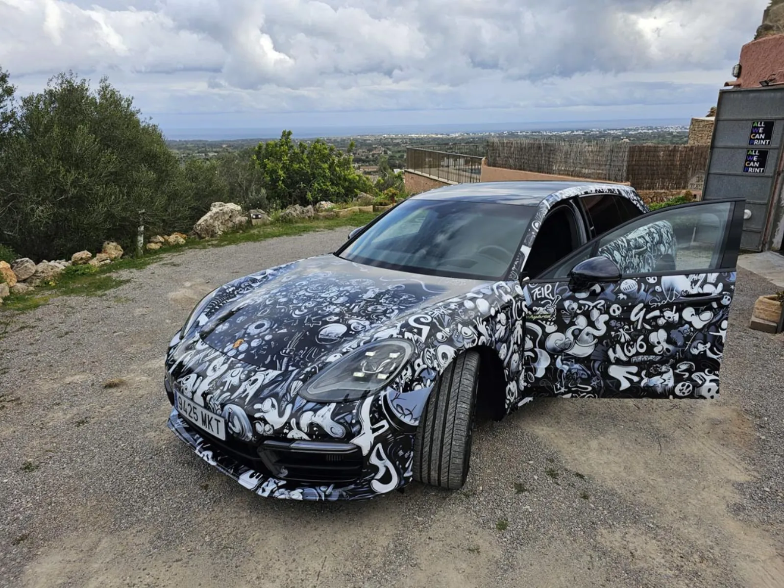 Panamera — Doodle Door