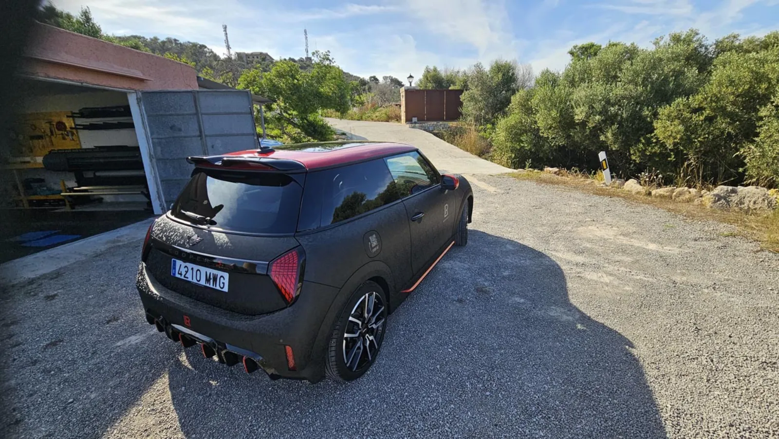 Mini JCW — Floral Rear Garage